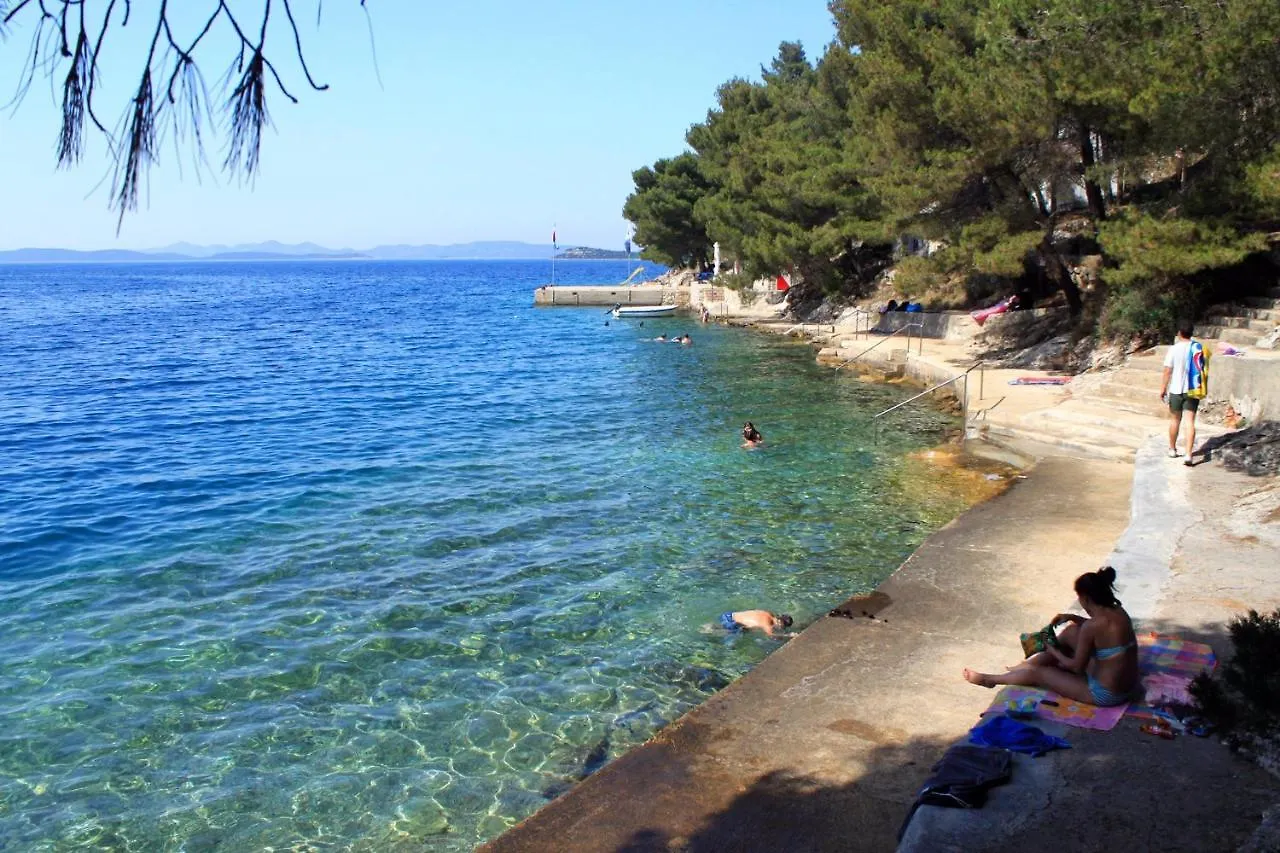 Apartments With A Parking Space Sali, Dugi Otok - 8153