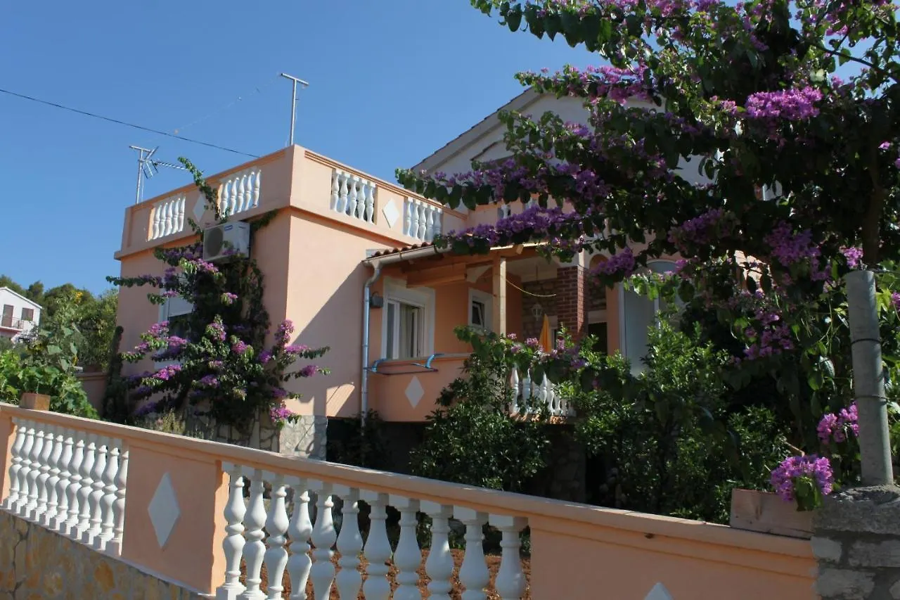 Apartments With A Parking Space Sali, Dugi Otok - 8153 contacts