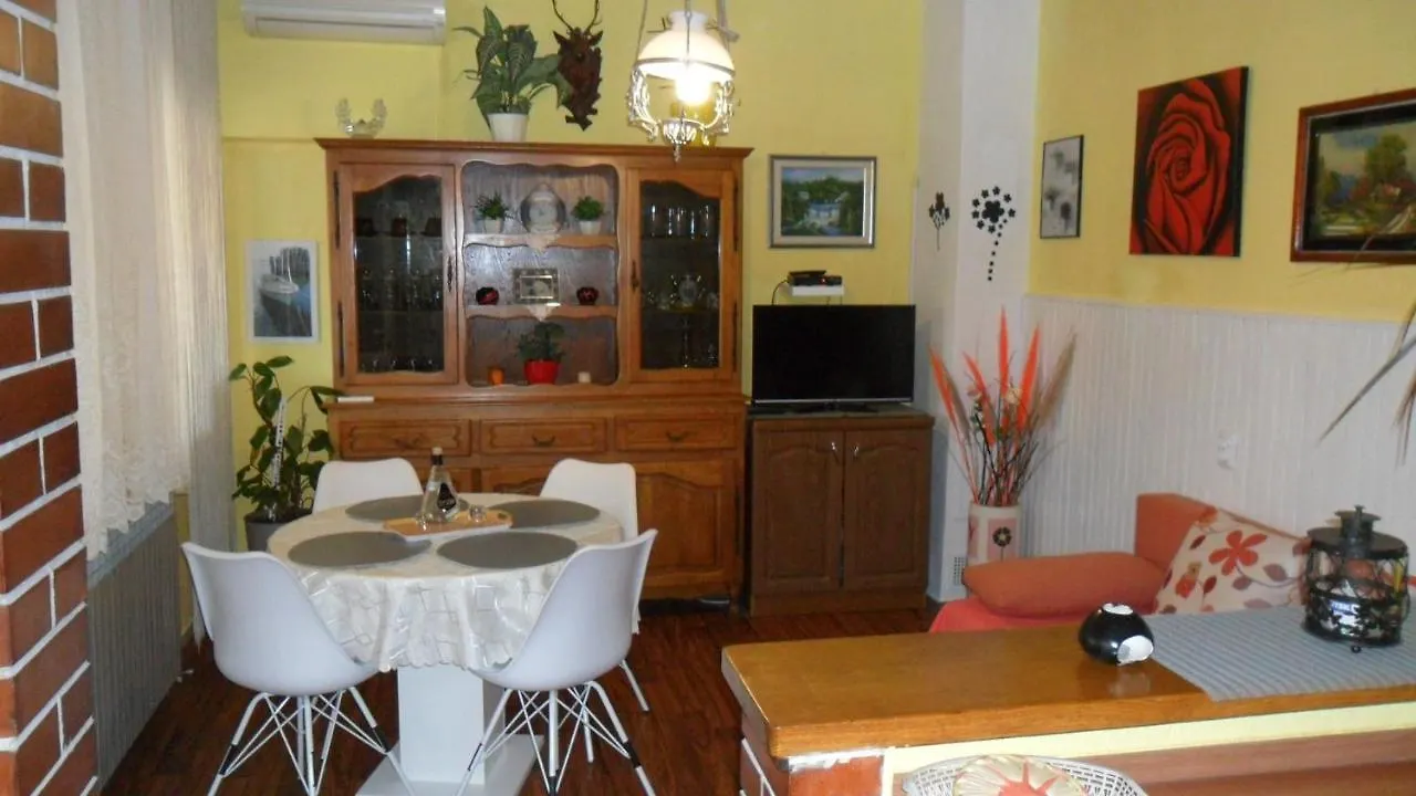 Apartments With A Parking Space Sali, Dugi Otok - 8153