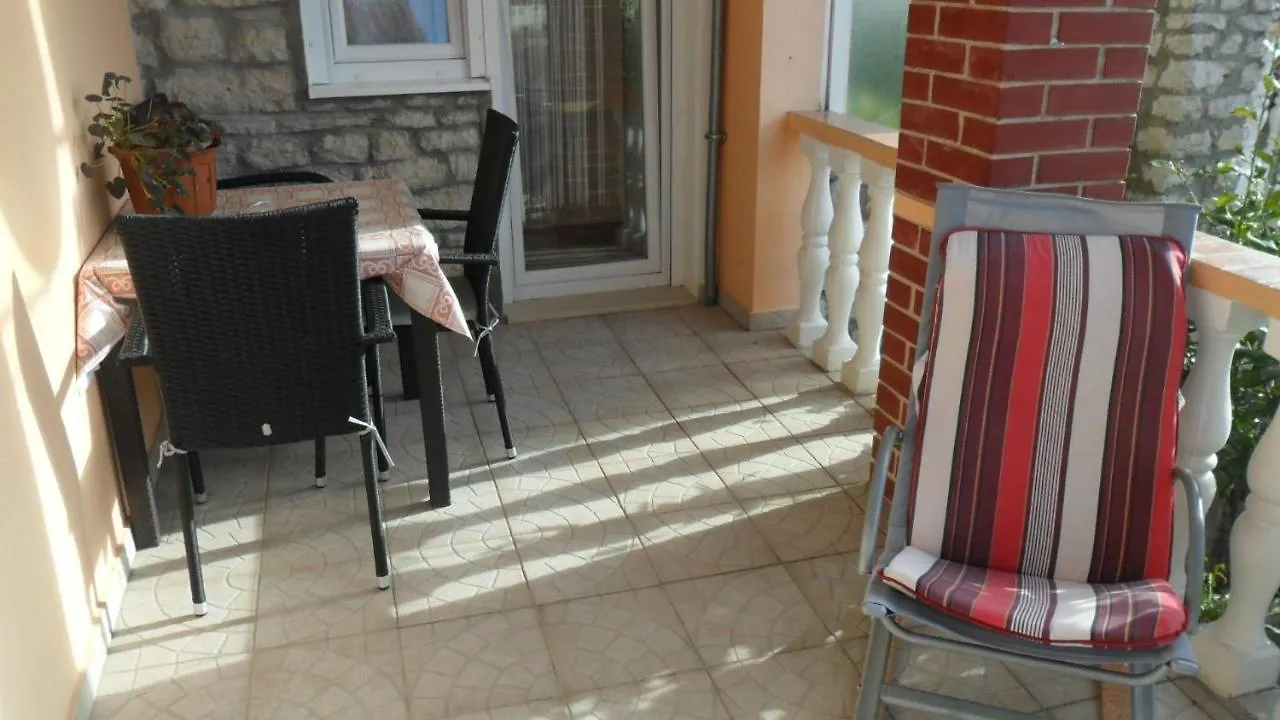Apartments With A Parking Space Sali, Dugi Otok - 8153 Croatia