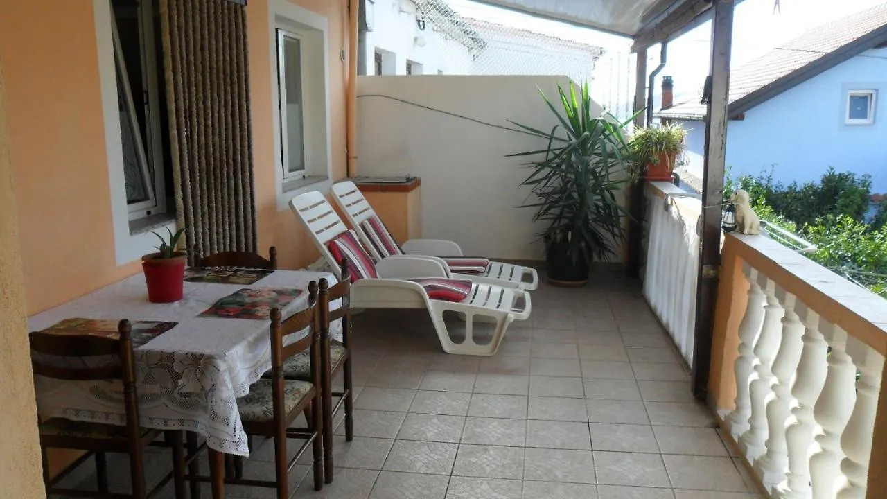Apartments With A Parking Space Sali, Dugi Otok - 8153 Sali