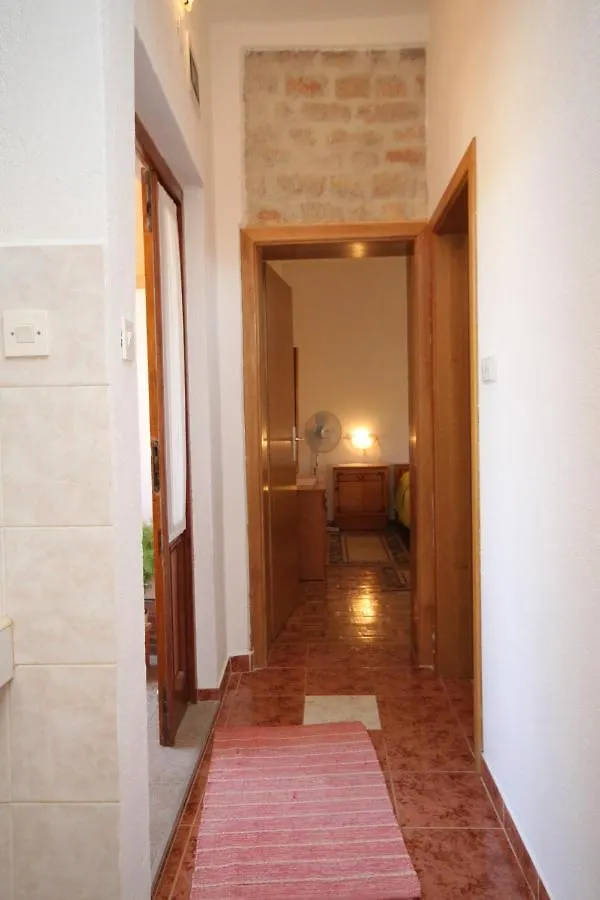Apartments With A Parking Space Sali, Dugi Otok - 8153 Croatia